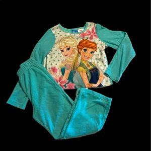 Girls frozen pajamas